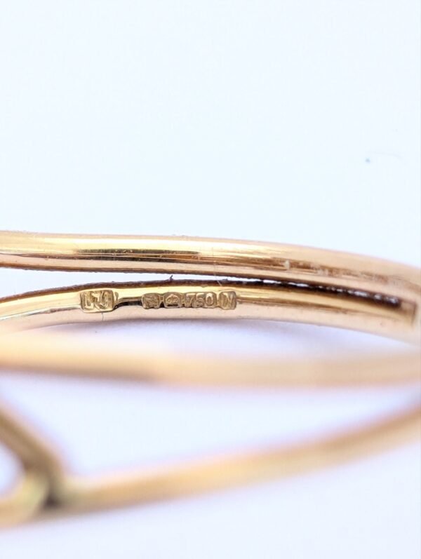 Vintage 18ct Gold & Diamond Flower Ring - Image 6