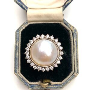 Vintage Mabe Pearl Ring in 14ct Yellow Gold