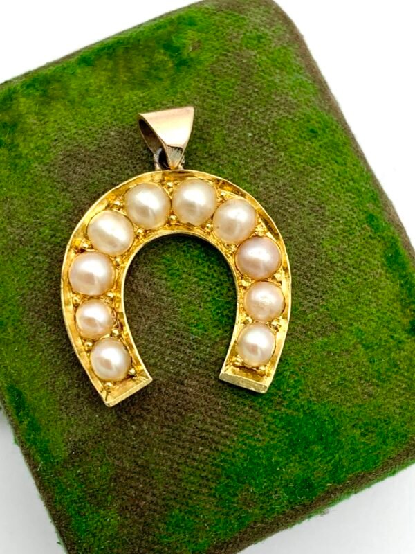 19th Century Horseshoe Pendant 14ct & Pearls