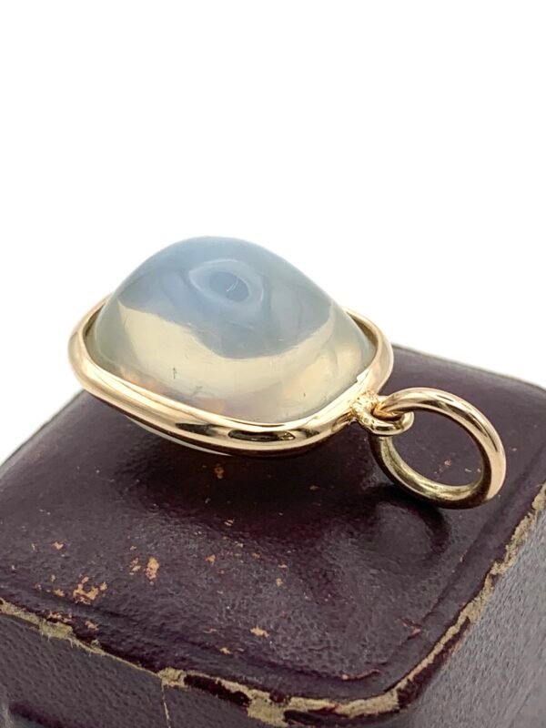 Antique Moonstone Cabochon in 9ct Yellow Gold Mount - Image 4