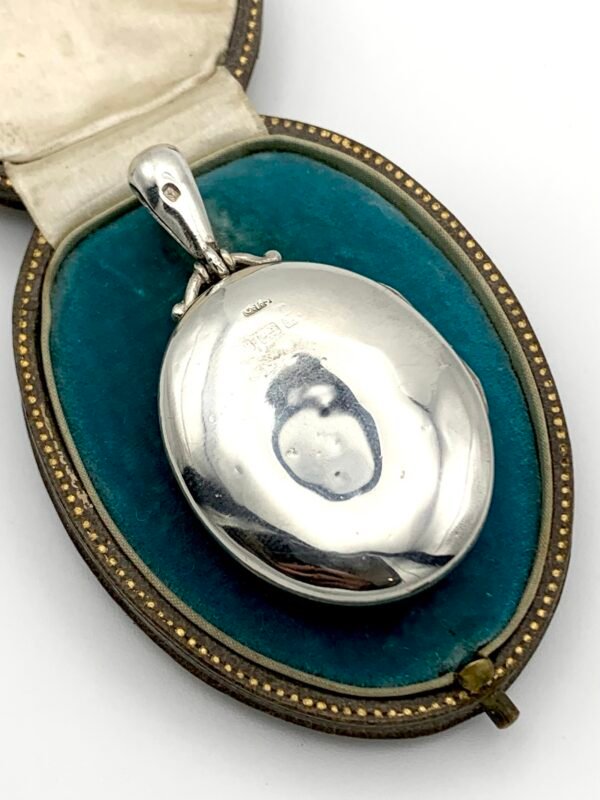 Victorian Aesthetic Movement Silver Locket with Birds - Image 7