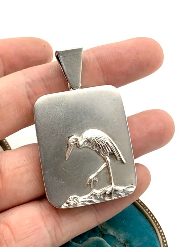Victorian Matte Silver Locket with Stork - Image 9