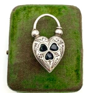 Antique Silver Puffy Heart Padlock with Clover Leaves